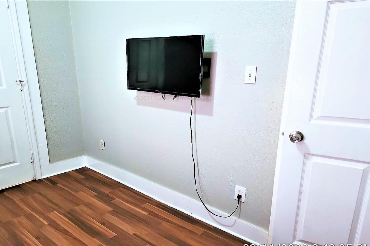 Casaazul-2605B-Pleasure Pier & Beach A Block Away- 3Bed 2Bath 7 Beds- 7 Minutes To Cruise Terminal ガルベストン エクステリア 写真